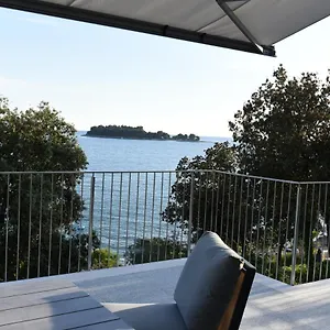 Buric House - M - 95m2 And 54 M2 Terrace Apartment Rovinj